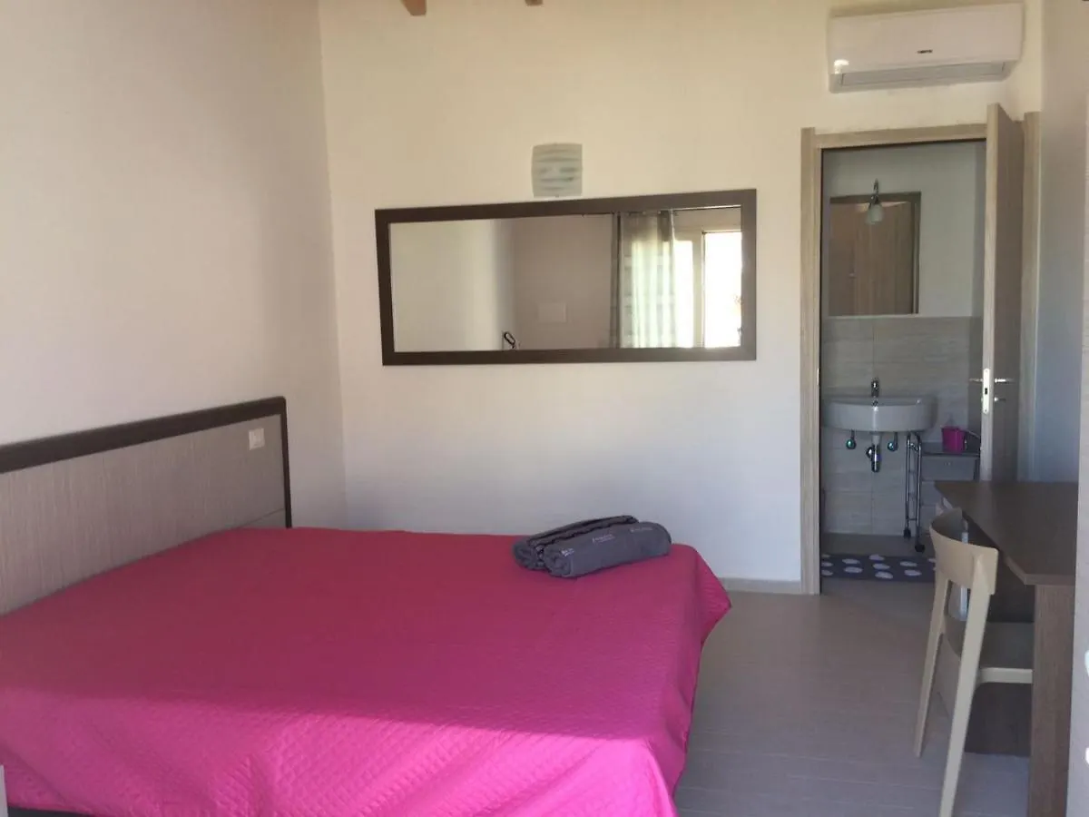 サン・テオドーロ Sole E Sale 2 Bed & Breakfast