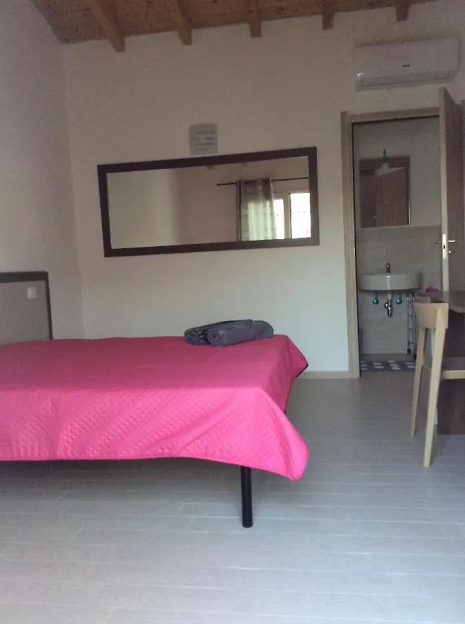 サン・テオドーロ Sole E Sale 2 Bed & Breakfast