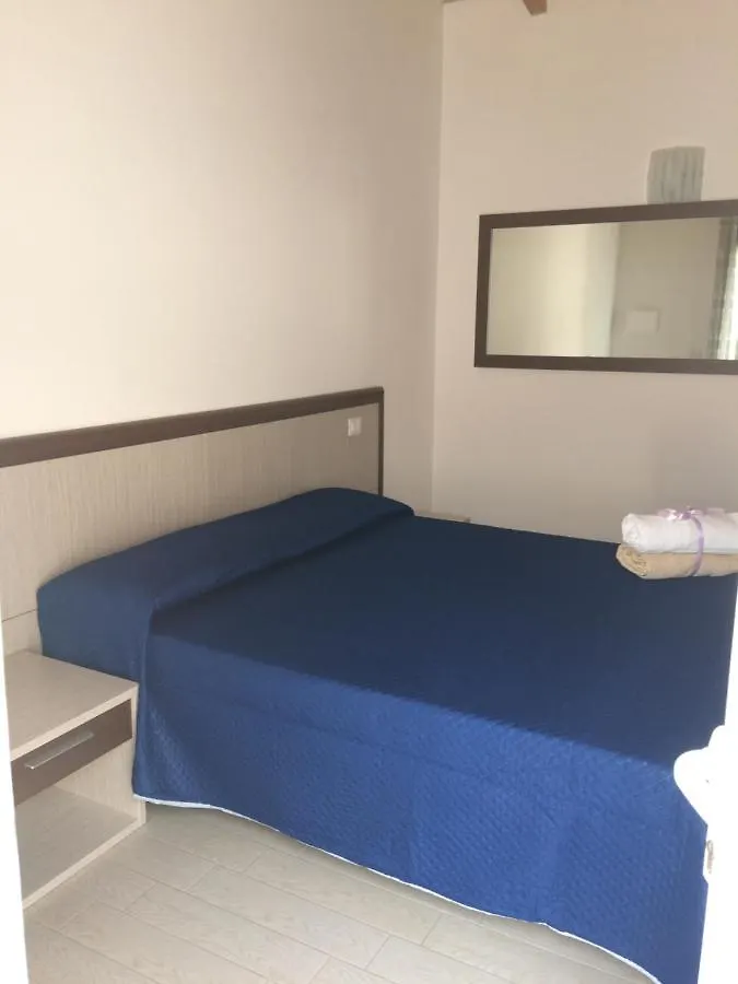 サン・テオドーロ Sole E Sale 2 Bed & Breakfast 0*,  イタリア