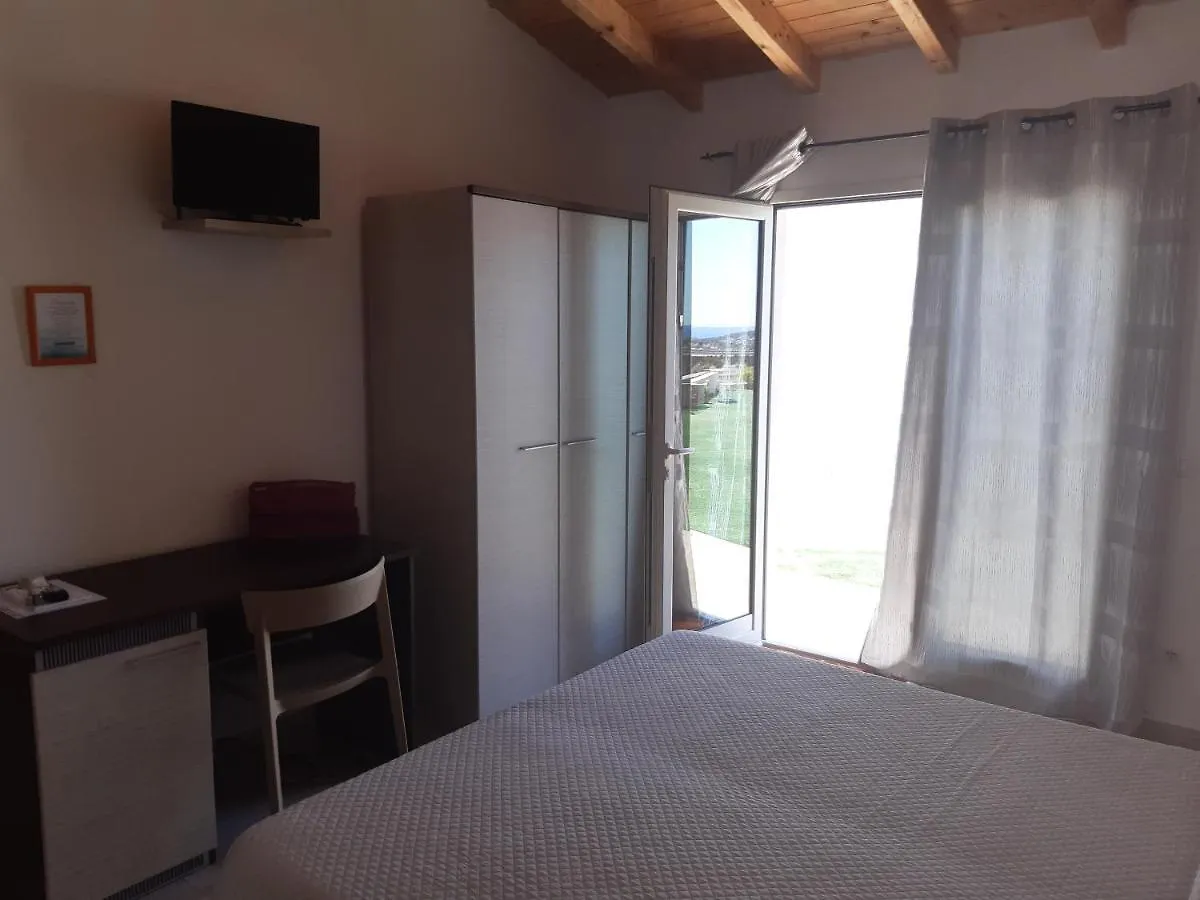 산테오도로 Sole E Sale 2 B&B 0*,