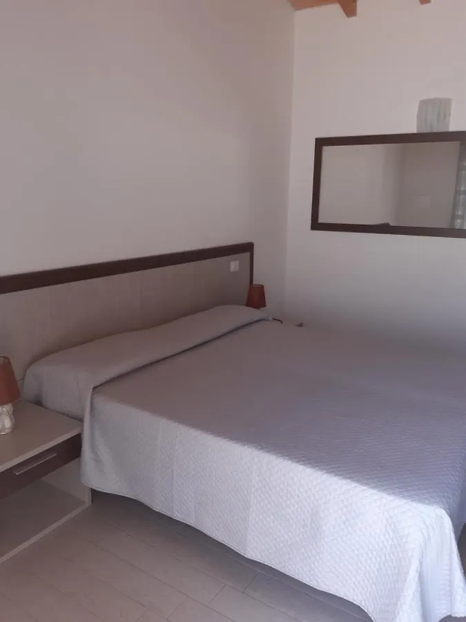 サン・テオドーロ Sole E Sale 2 Bed & Breakfast 0*,