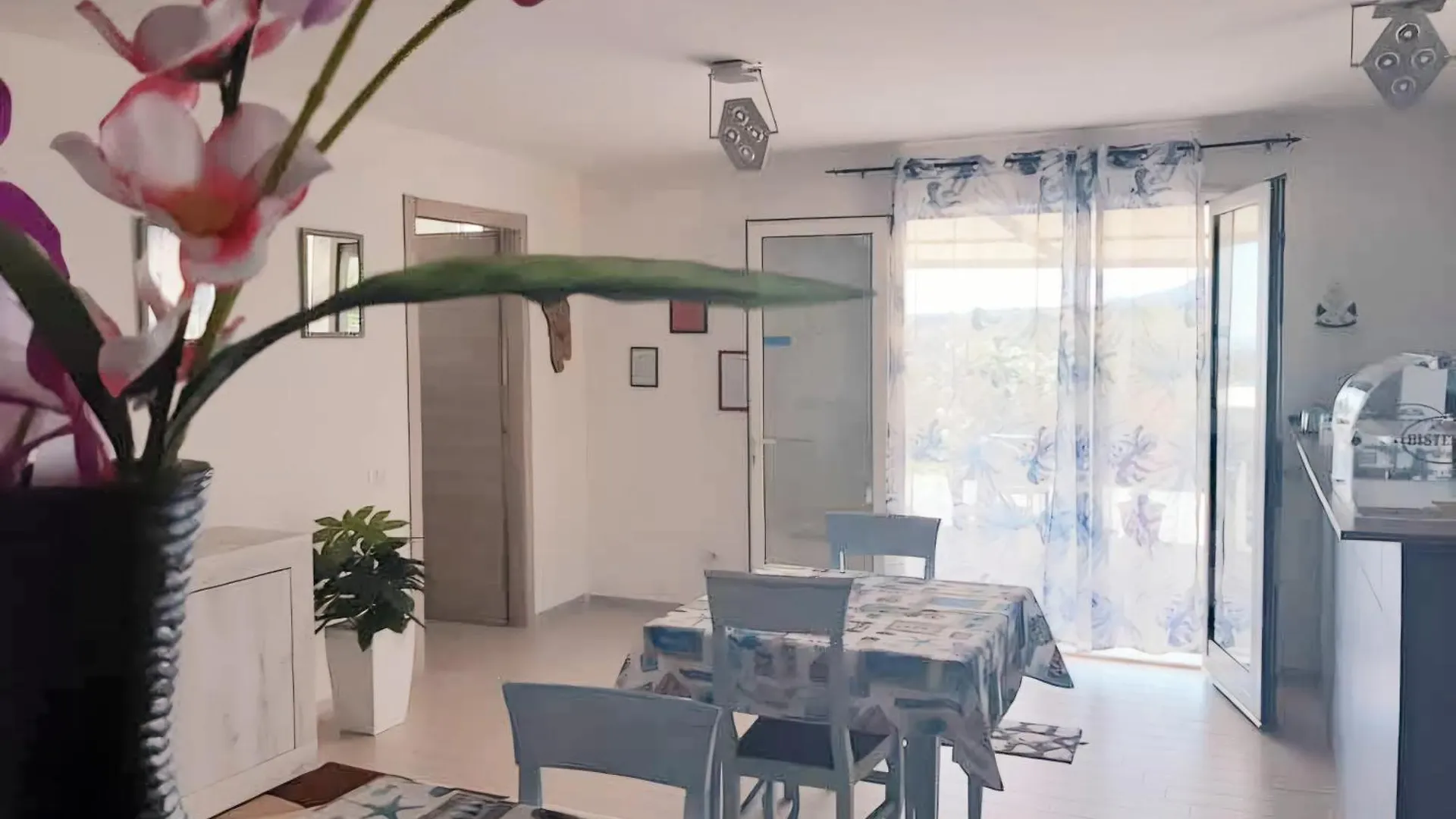 サン・テオドーロ Sole E Sale 2 Bed & Breakfast